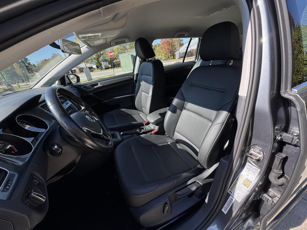used 2017 Volkswagen Golf Alltrack car, priced at $16,440