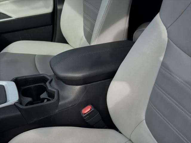 used 2020 Toyota RAV4 car, priced at $25,992