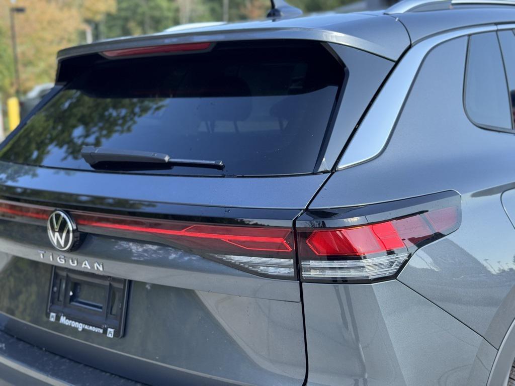 new 2025 Volkswagen Tiguan car, priced at $36,782