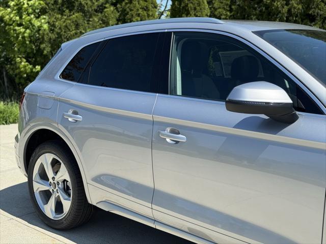 new 2025 Audi Q5 car, priced at $57,550