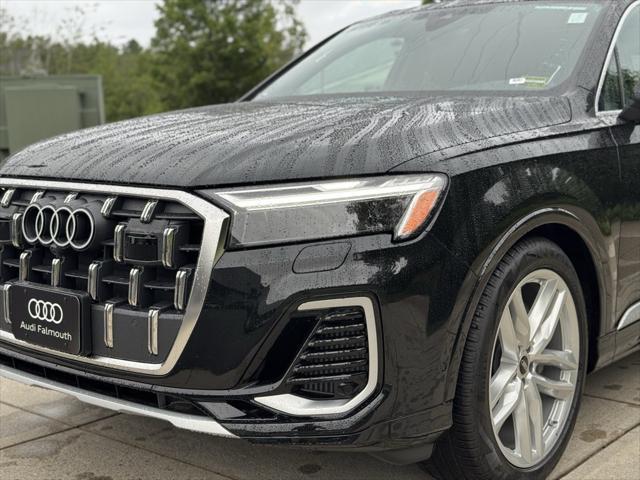new 2025 Audi Q7 car, priced at $76,480