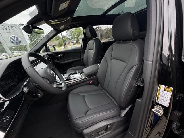new 2025 Audi Q7 car, priced at $76,480
