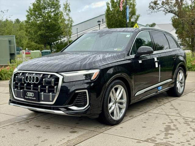 new 2025 Audi Q7 car, priced at $76,480
