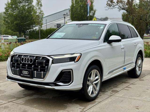new 2025 Audi Q7 car, priced at $76,480