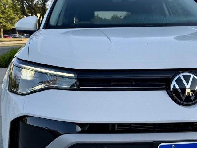 new 2025 Volkswagen Taos car, priced at $32,921
