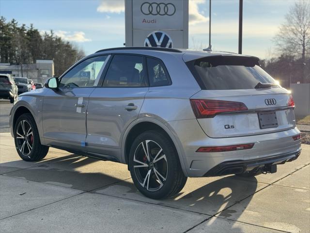 new 2025 Audi Q5 car, priced at $59,760