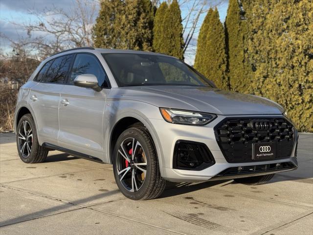 new 2025 Audi Q5 car, priced at $59,760