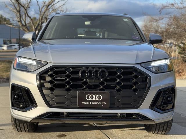 new 2025 Audi Q5 car, priced at $59,760