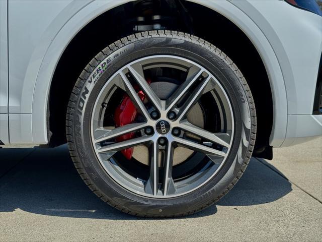 new 2025 Audi Q5 car, priced at $68,435