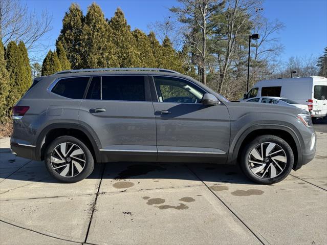 new 2025 Volkswagen Atlas car, priced at $51,586