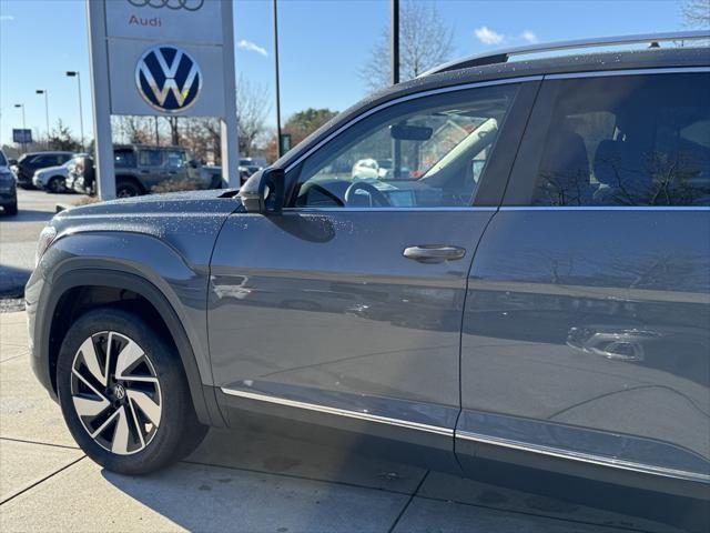 new 2025 Volkswagen Atlas car, priced at $51,586