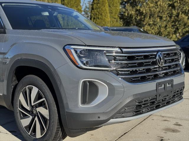 new 2025 Volkswagen Atlas car, priced at $51,586