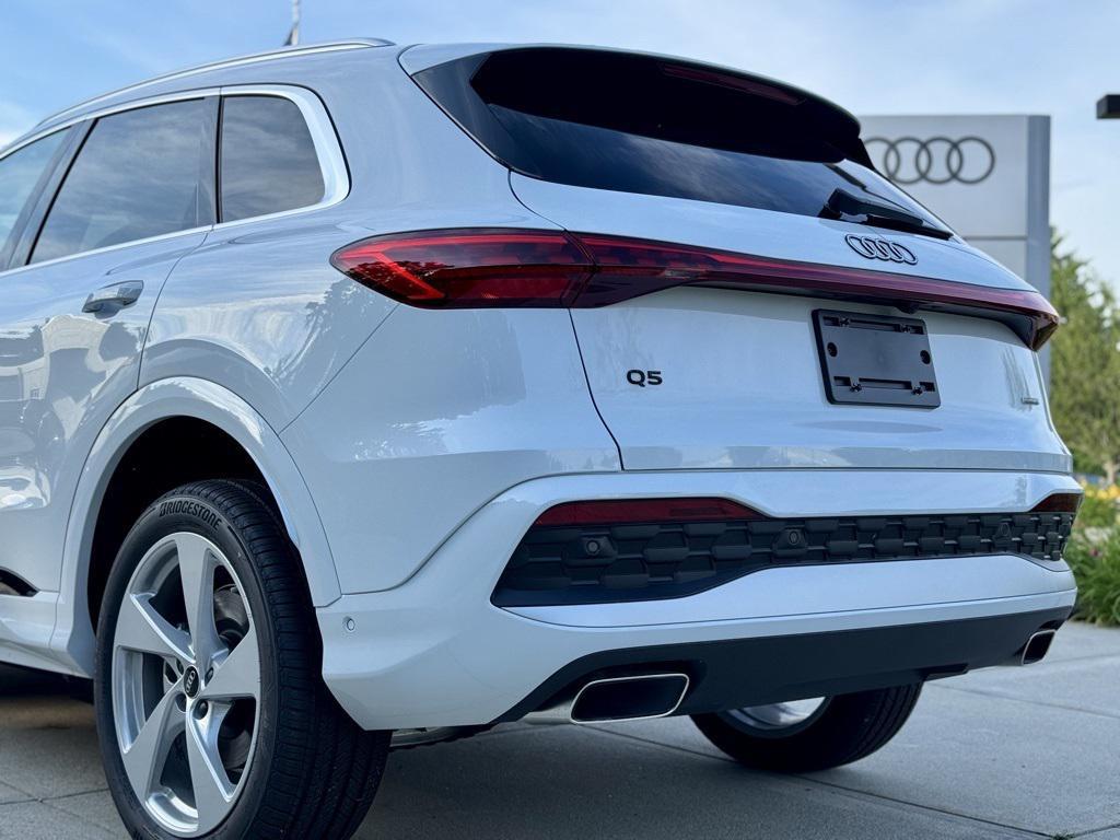 new 2025 Audi Q5 car, priced at $61,430