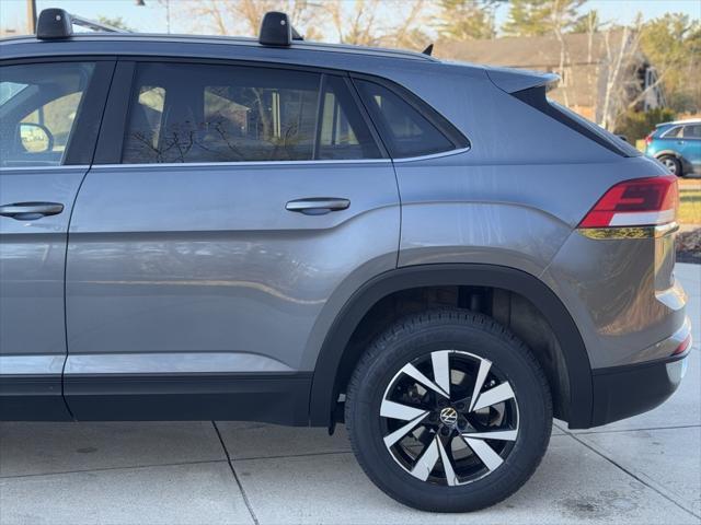 used 2020 Volkswagen Atlas Cross Sport car, priced at $23,400