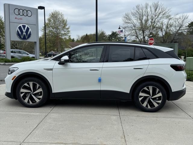 new 2025 Volkswagen ID.4 car, priced at $47,286
