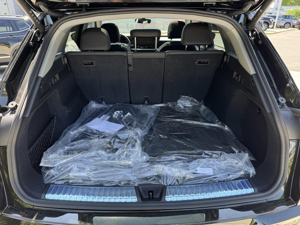 new 2025 Audi Q5 car, priced at $57,775