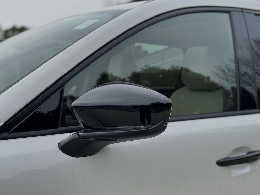 new 2025 Mazda CX-70 car, priced at $46,271