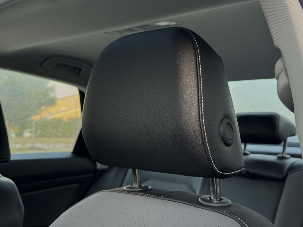 new 2025 Volkswagen Jetta car, priced at $28,583