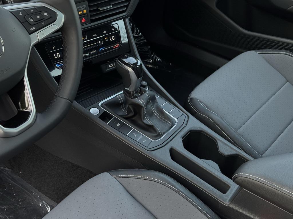 new 2025 Volkswagen Jetta car, priced at $28,583