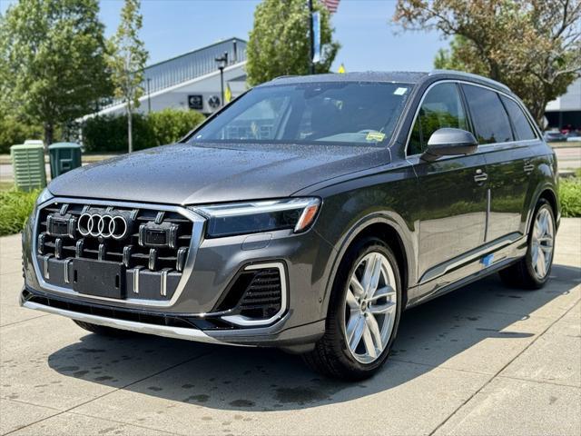 new 2025 Audi Q7 car, priced at $76,480