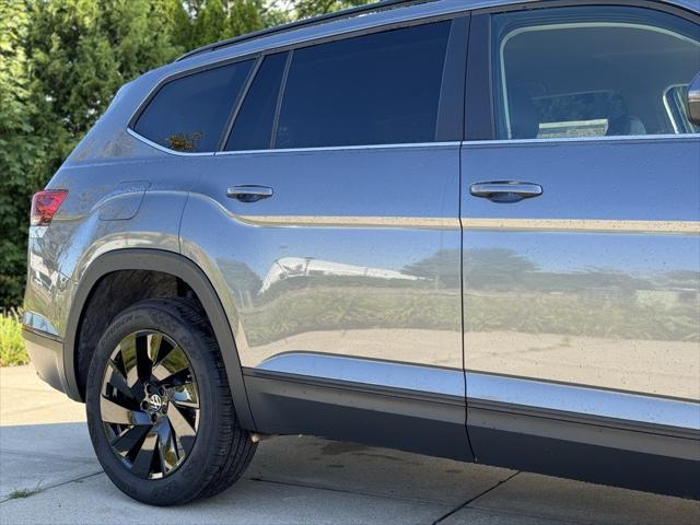 new 2024 Volkswagen Atlas car, priced at $46,927