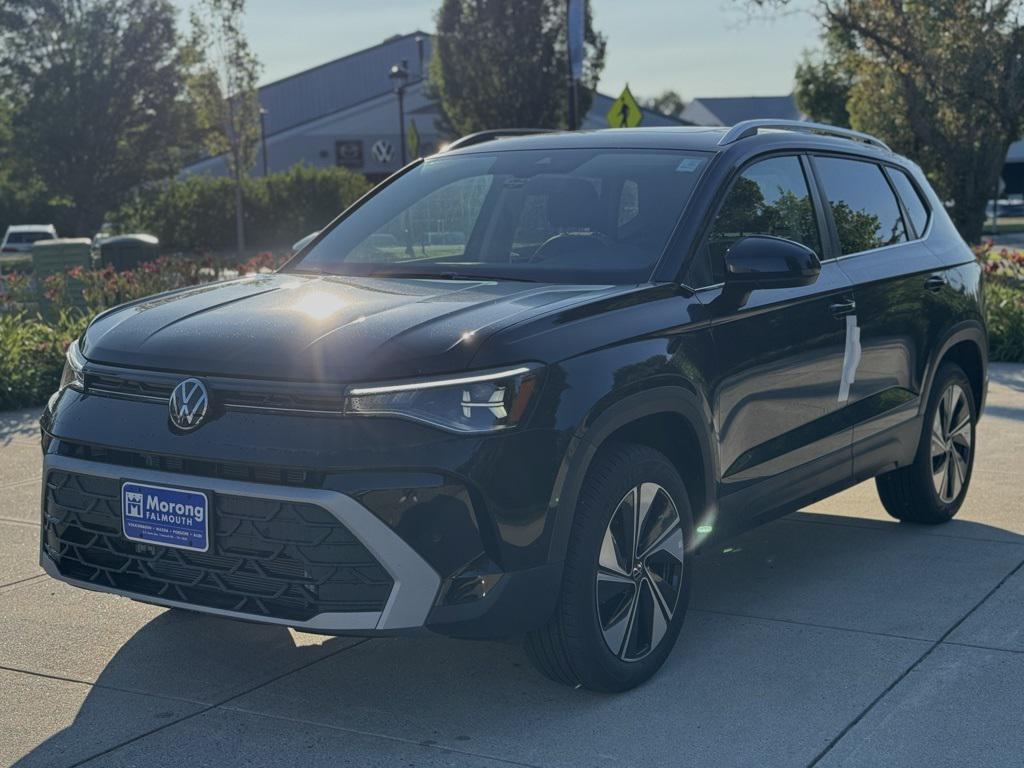 new 2025 Volkswagen Taos car, priced at $32,626