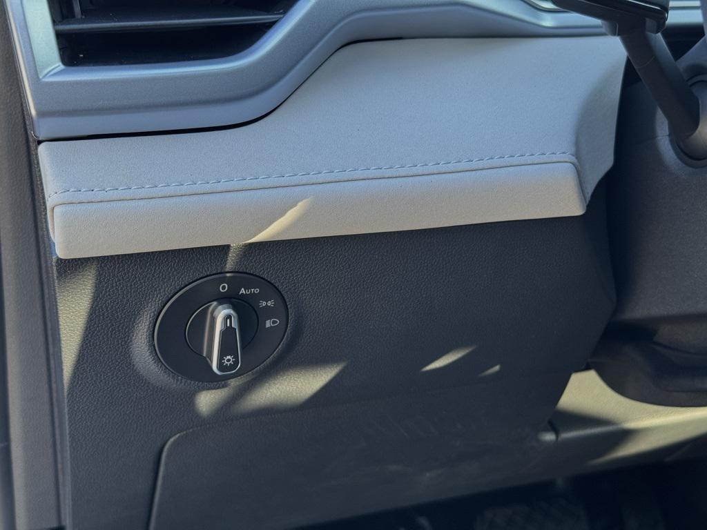 new 2025 Volkswagen Taos car, priced at $32,626