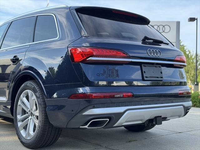 new 2025 Audi Q7 car, priced at $75,480