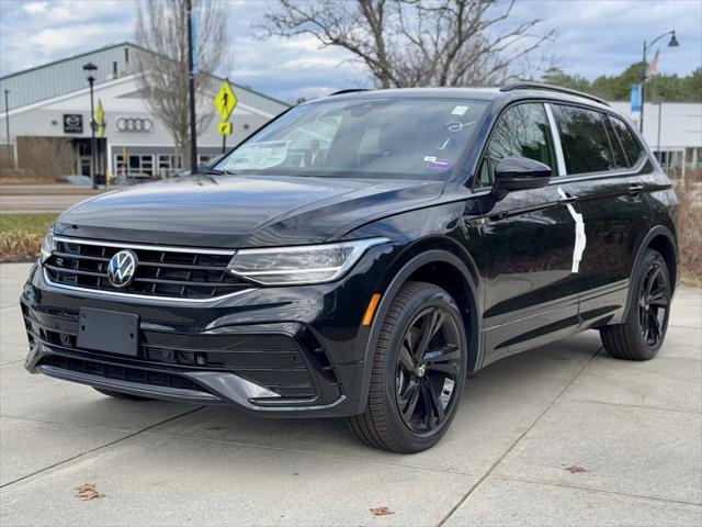 new 2024 Volkswagen Tiguan car, priced at $38,314