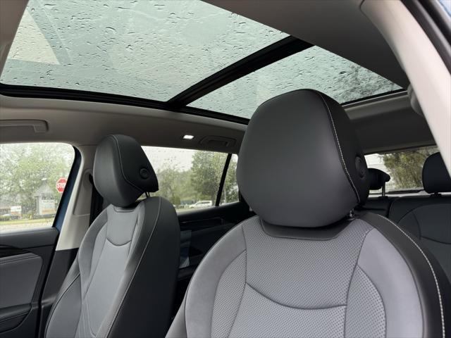 new 2025 Volkswagen Tiguan car, priced at $37,281