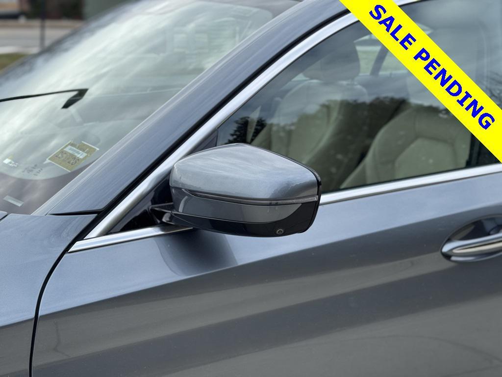 used 2018 BMW 530e car, priced at $18,626