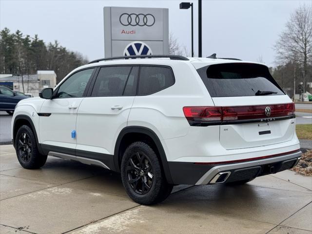 new 2025 Volkswagen Atlas car, priced at $48,656