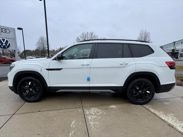 new 2025 Volkswagen Atlas car, priced at $48,656