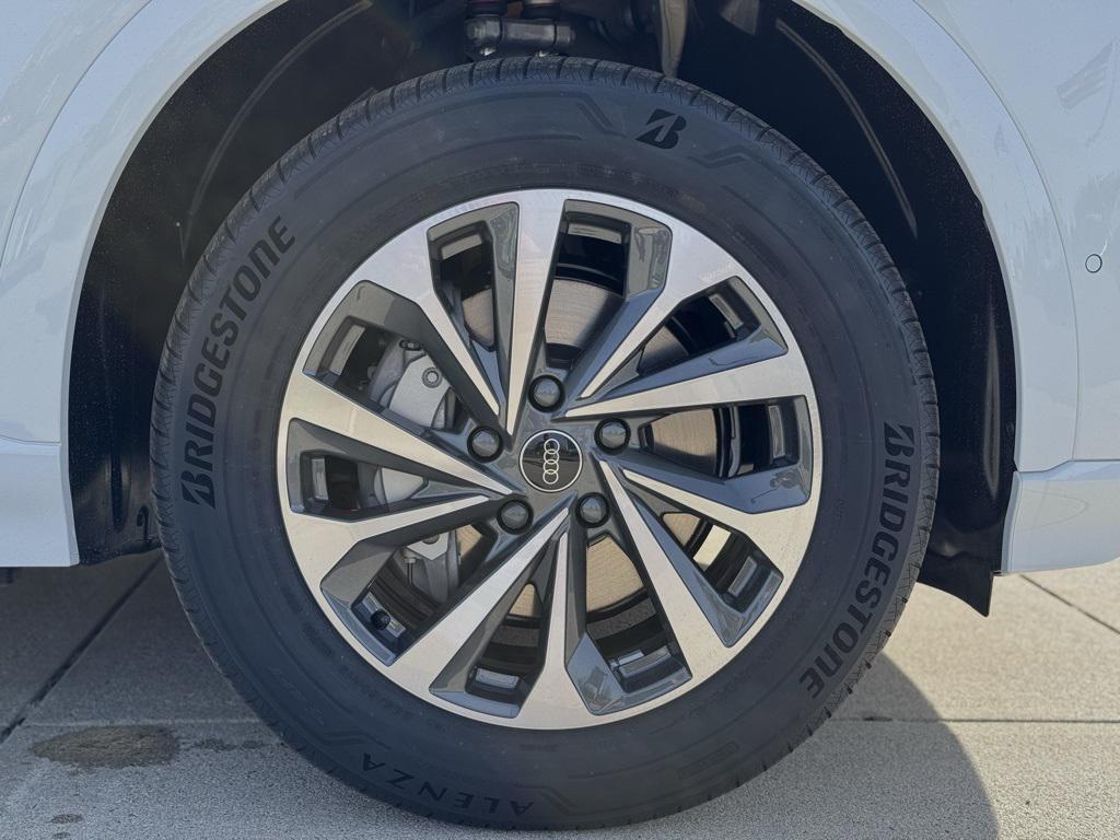 new 2025 Audi Q6 e-tron car, priced at $72,130