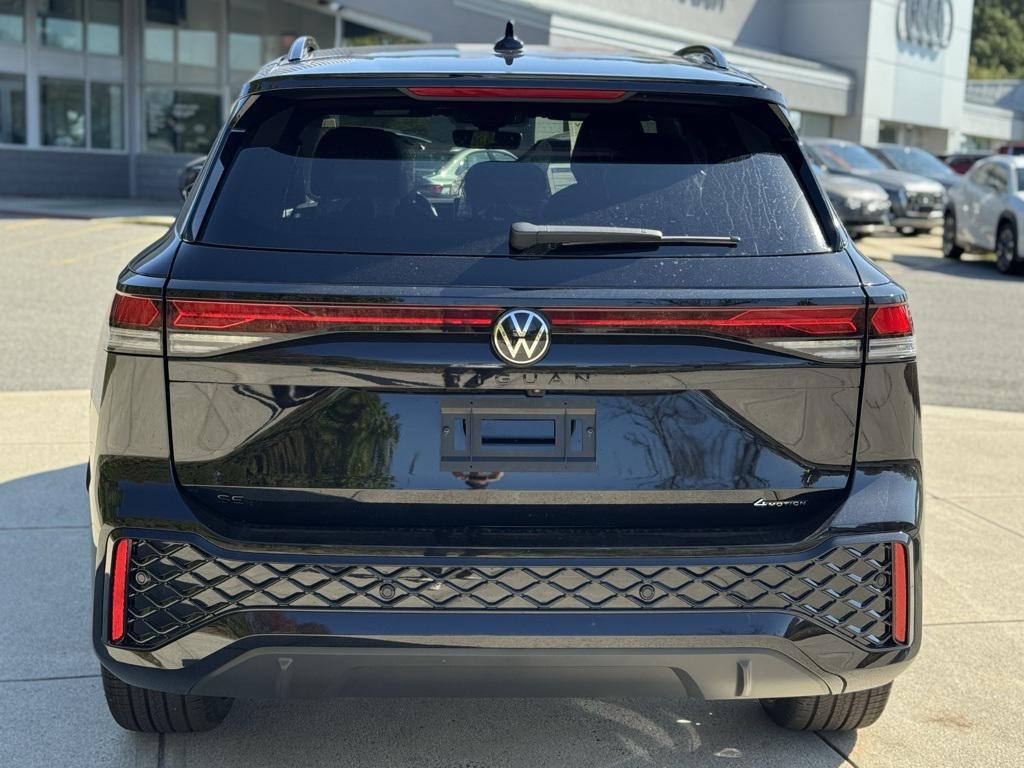 new 2025 Volkswagen Tiguan car, priced at $39,942