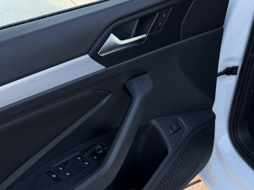 new 2025 Volkswagen Jetta car, priced at $24,452