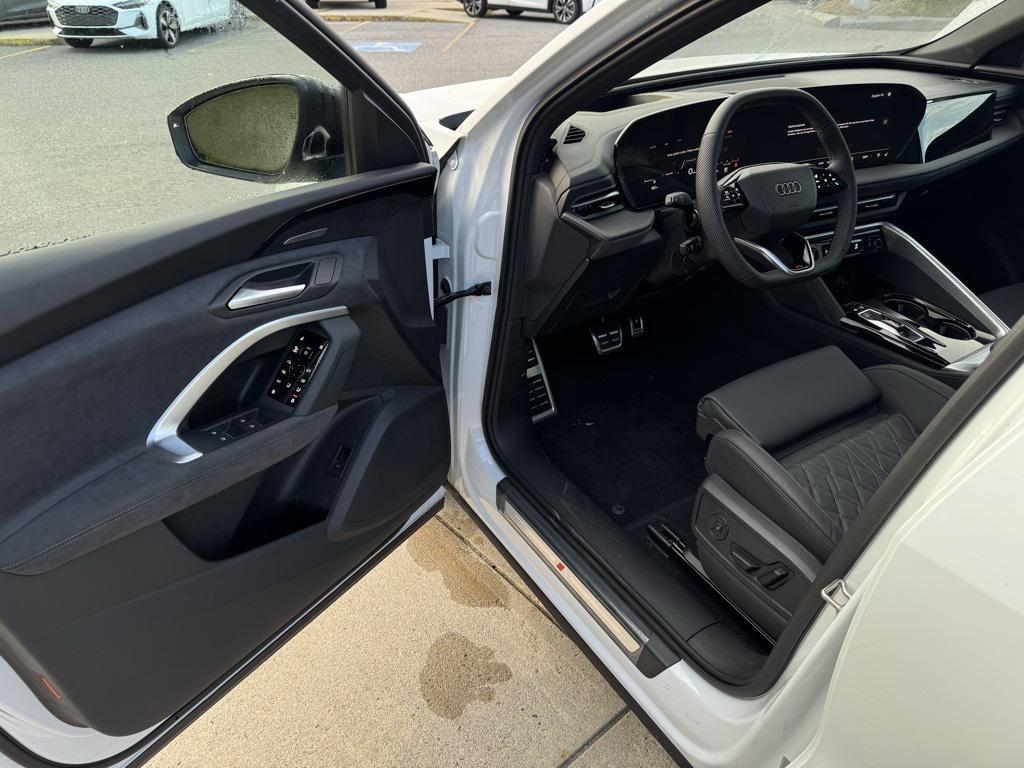 new 2025 Audi SQ5 car, priced at $74,905