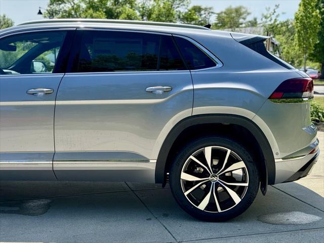 new 2024 Volkswagen Atlas Cross Sport car, priced at $54,636