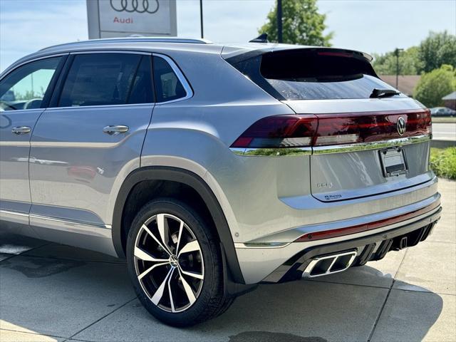 new 2024 Volkswagen Atlas Cross Sport car, priced at $54,636