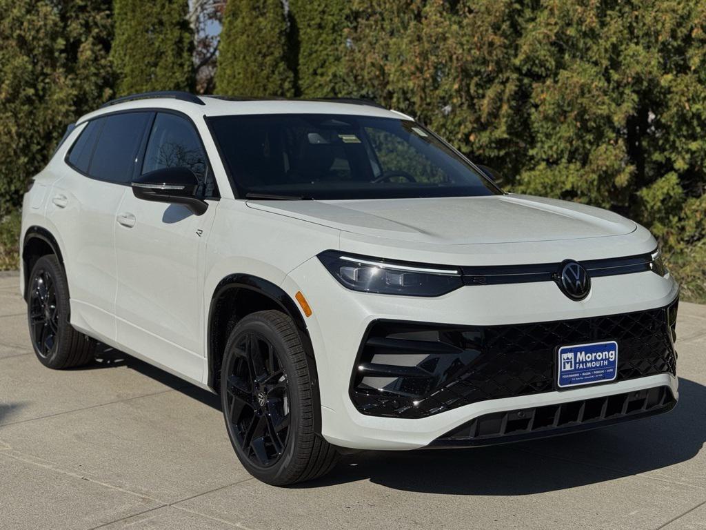 new 2025 Volkswagen Tiguan car, priced at $40,397