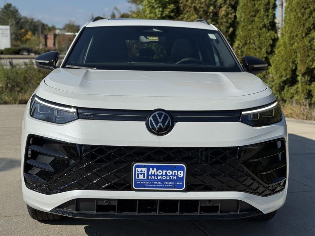 new 2025 Volkswagen Tiguan car, priced at $40,397