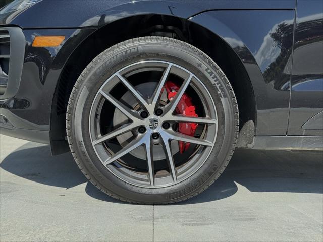 used 2023 Porsche Macan car