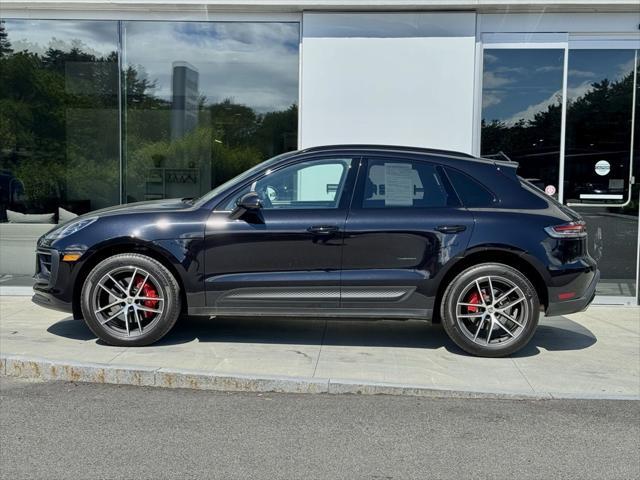 used 2023 Porsche Macan car