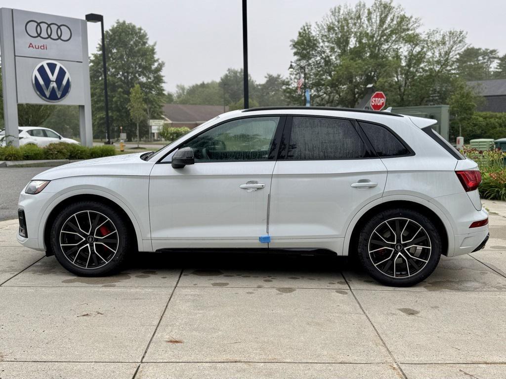 new 2025 Audi SQ5 car, priced at $72,870