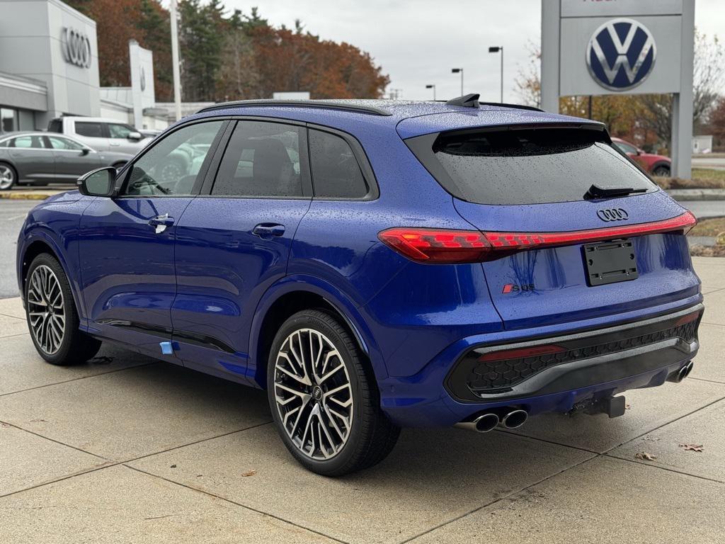 new 2025 Audi SQ5 car, priced at $73,595