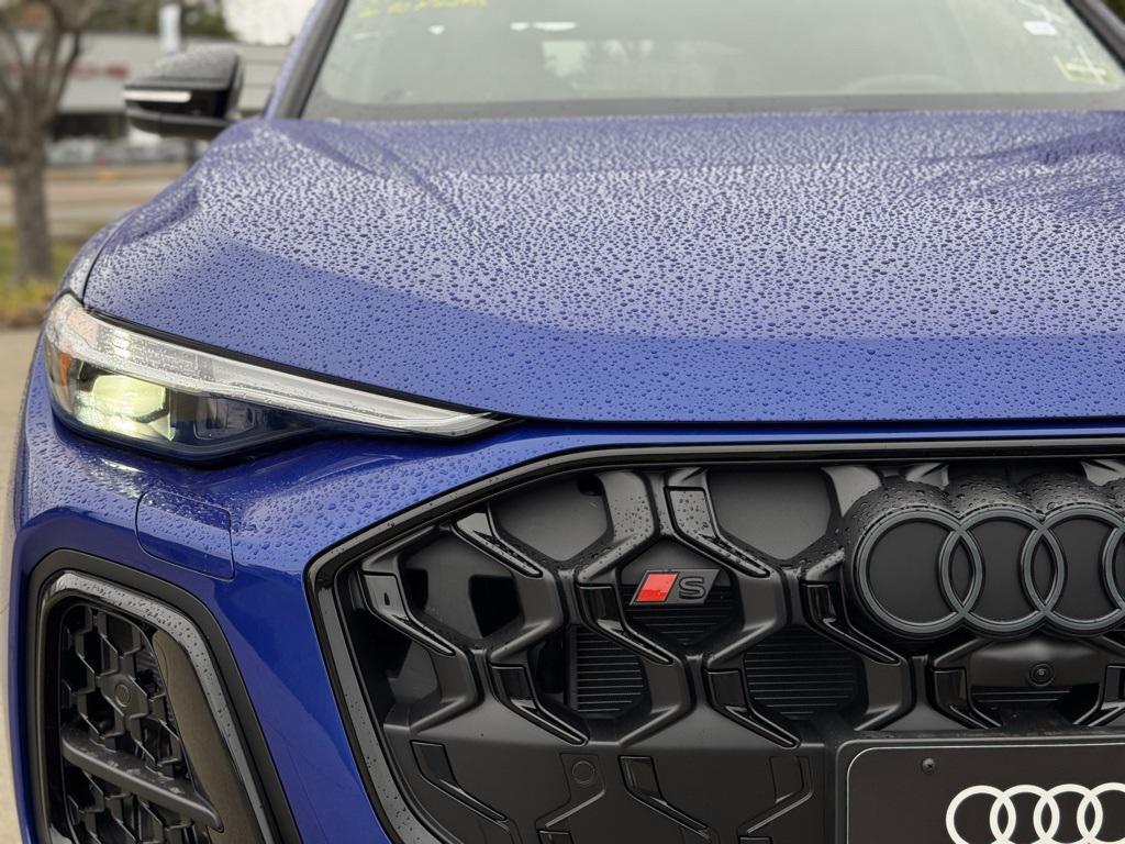 new 2025 Audi SQ5 car, priced at $73,595