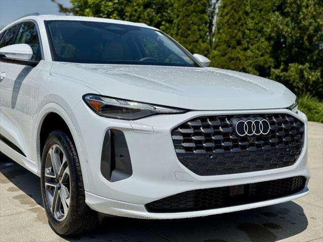 new 2025 Audi Q5 car, priced at $58,100