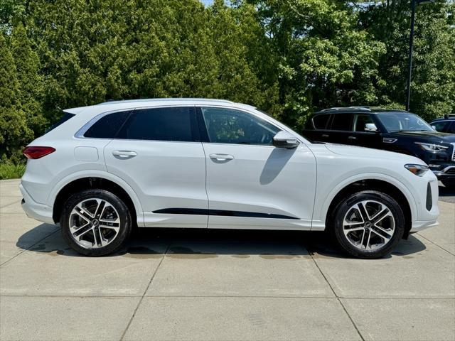 new 2025 Audi Q5 car, priced at $58,100