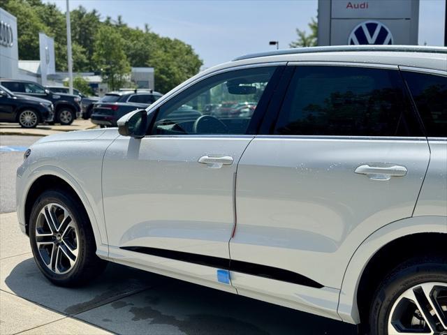 new 2025 Audi Q5 car, priced at $58,100