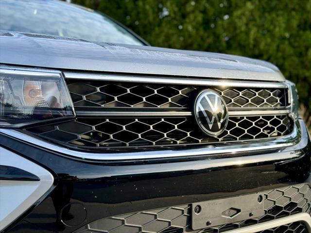 new 2024 Volkswagen Taos car